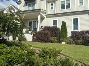 Blake M.'s lawn care services service result