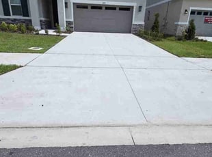 Hailey S.'s grass maintenance service result