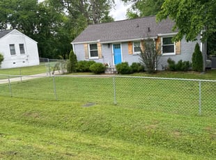 Penelope B.'s lawn care services service result