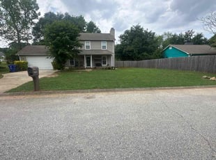 Daniel W.'s lawn care service result