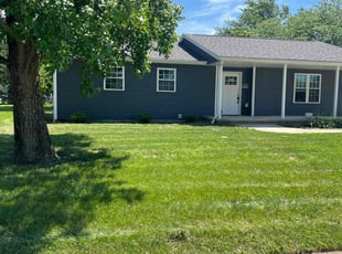 Allison R.'s lawn service service result