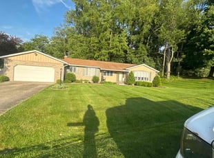 Robin H.'s lawn care services service result