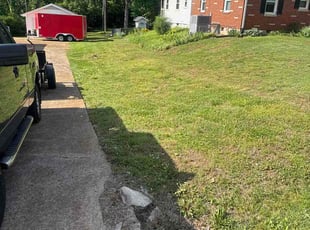 Linda K.'s lawn service service result