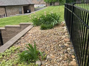 Ben B.'s Flower Bed Weeding service result