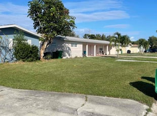 Emily B.'s lawn care services service result