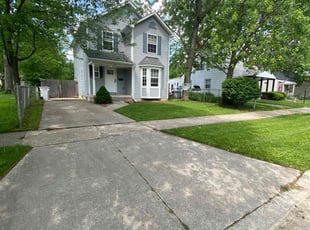Harol V.'s lawn maintenance service result