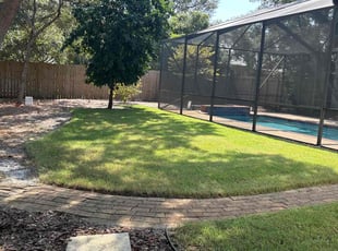 Caroline C.'s lawn care services service result