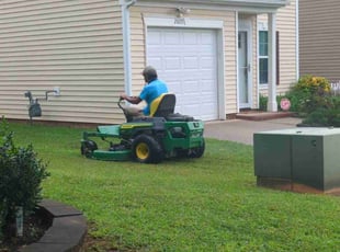 Daniel D.'s grass cutting service result