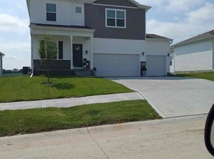 Merwin R.'s grass cutting service result