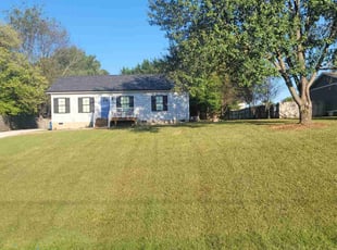 Evelyn C.'s turf maintenance service result