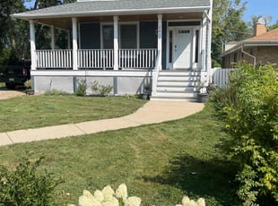 Raquel R.'s grass cutting service result