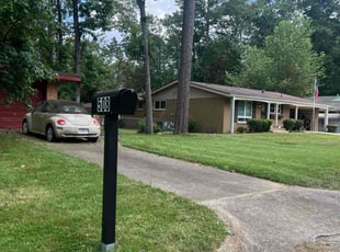 Kimberli M.'s yard maintenance service result