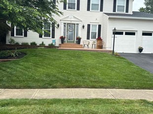 Chris T.'s lawn care service result