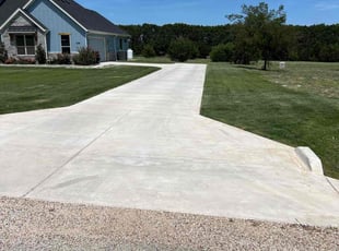 Izzy C.'s Long Grass Cleanup service result
