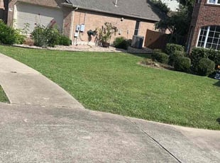 Jennifer D.'s turf maintenance service result