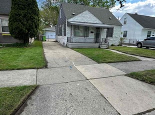 Njeri C.'s grass cutting service result