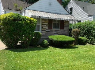 Caroline M.'s Bush Trimming service result