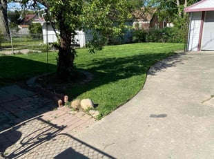 Bob S.'s lawn care services service result