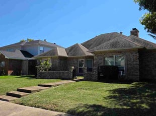 Kelly D.'s lawn care service result