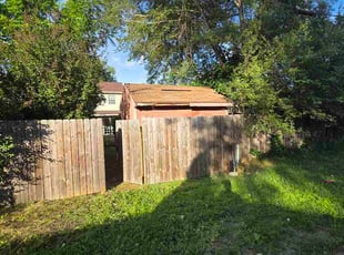Thomas U.'s lawn service service result