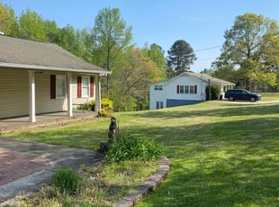 Kaye G.'s turf care service result