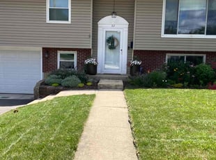 Amy W.'s yard maintenance service result