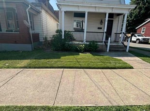 Brenda L.'s lawn care services service result