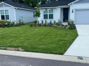 Linda B.'s grass cutting service result