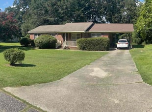 Oleatha W.'s grass maintenance service result