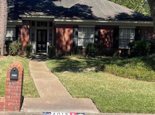 Darci K.'s turf care service result