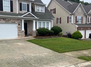 Monica W.'s grass maintenance service result