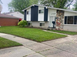 Christian G.'s lawn care services service result