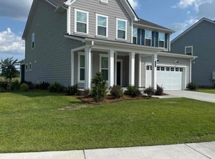 Larry M.'s grass maintenance service result
