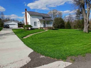 Linda B.'s lawn service service result