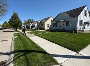 Kimberly S.'s grass cutting service result