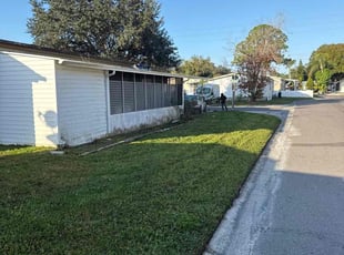 Melissa R.'s turf care service result