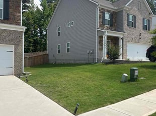 Dustin R.'s lawn service service result