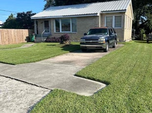 Terry N.'s lawn service service result