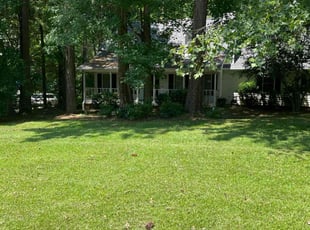 Emily W.'s lawn maintenance service result