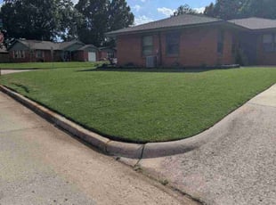 Carrie R.'s lawn maintenance service result