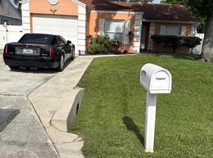 Deidra J.'s lawn care services service result