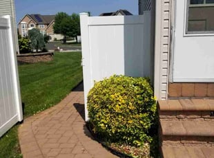 Cheyenne R.'s Bush Trimming service result