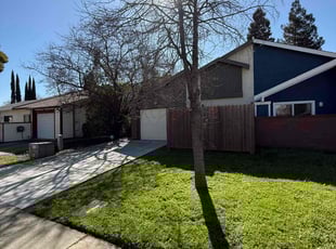 Melinda W.'s lawn care services service result