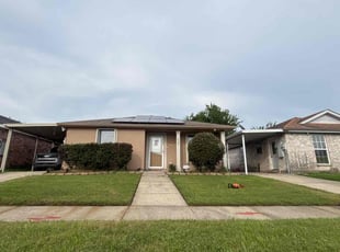 Donna T.'s Bush Trimming service result
