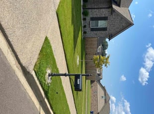 Kimberly V.'s lawn service service result