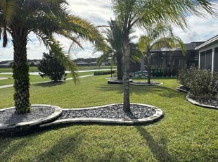 Silvia W.'s Flower Bed Weeding service result