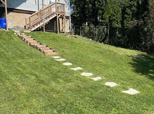 Amy S.'s lawn care services service result