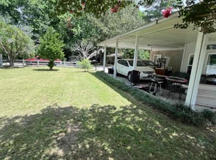 Chris F.'s lawn care services service result