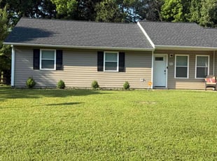 Kimberly S.'s lawn service service result