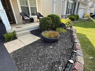 Richard A.'s Flower Bed Weeding service result